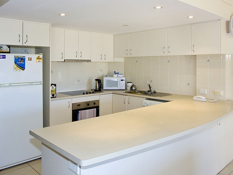 109/98 Marine Parade, Miami QLD 4220