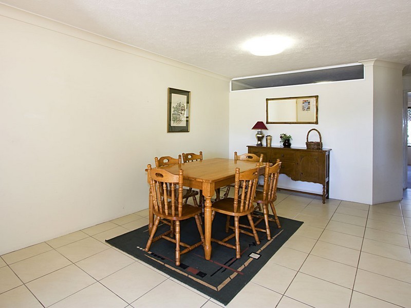 109/98 Marine Parade, Miami QLD 4220