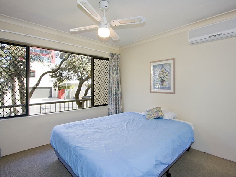 109/98 Marine Parade, Miami QLD 4220