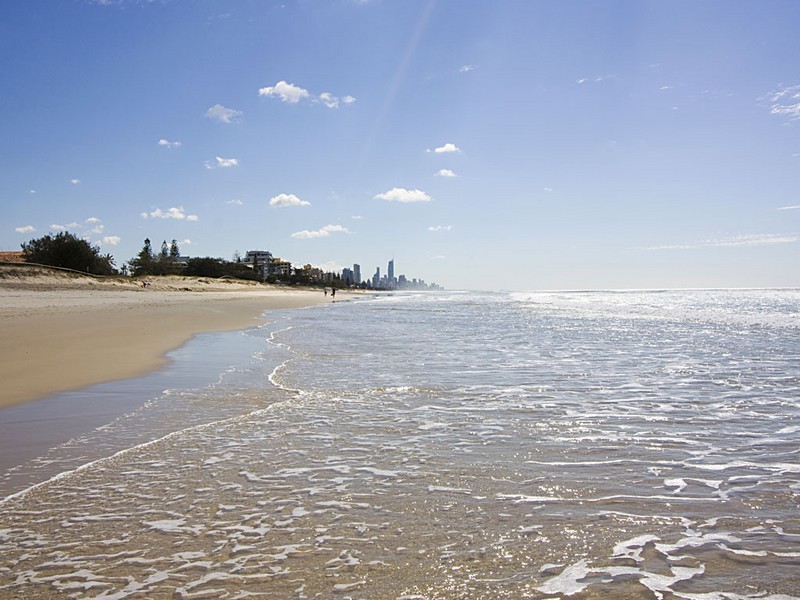 109/98 Marine Parade, Miami QLD 4220