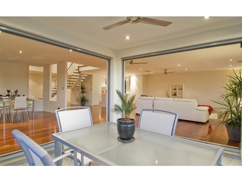 58 Sky Royal Terrace, Burleigh Heads QLD 4220