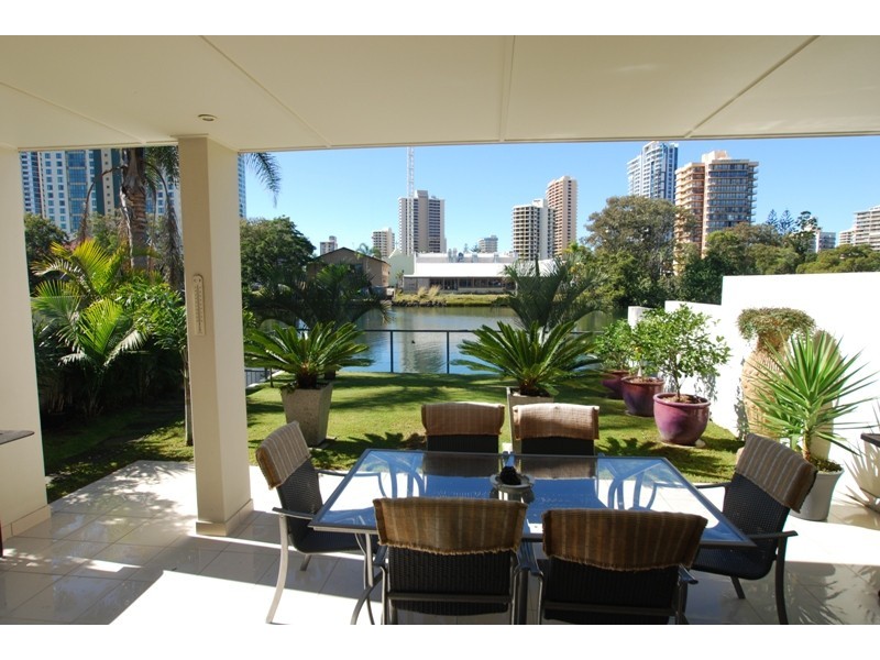 1/46 Paradise Island, Surfers Paradise QLD 4217