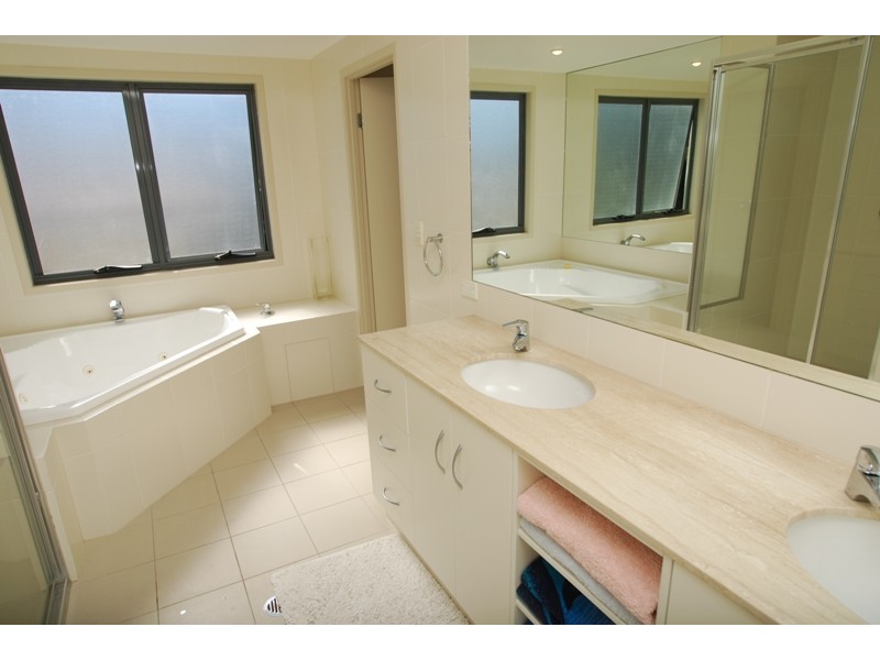 1/46 Paradise Island, Surfers Paradise QLD 4217