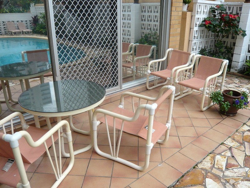 1/17 Old Burleigh Road, Surfers Paradise QLD 4217