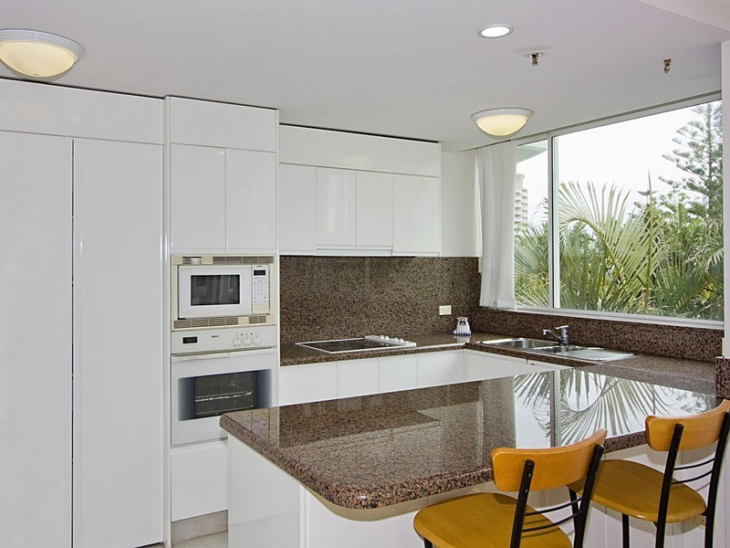 Broadbeach QLD 4218
