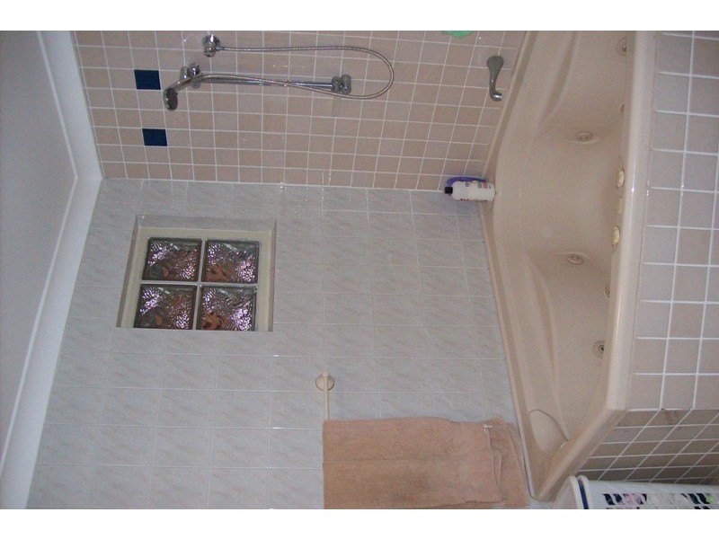 20 Saywell Street, Sorrento QLD 4217