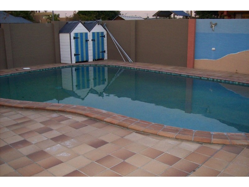 20 Saywell Street, Sorrento QLD 4217