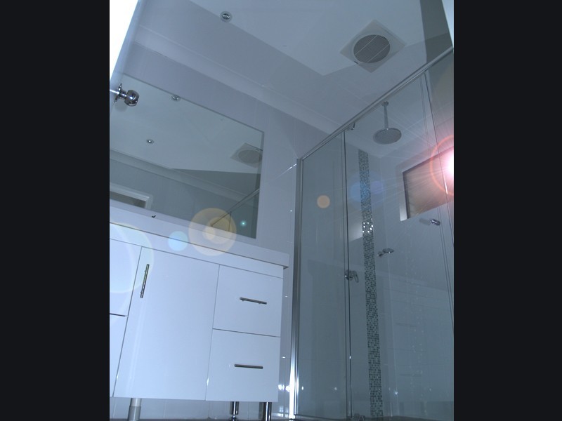 2/9 Tima Avenue, Surfers Paradise QLD 4217