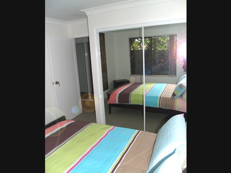 2/9 Tima Avenue, Surfers Paradise QLD 4217