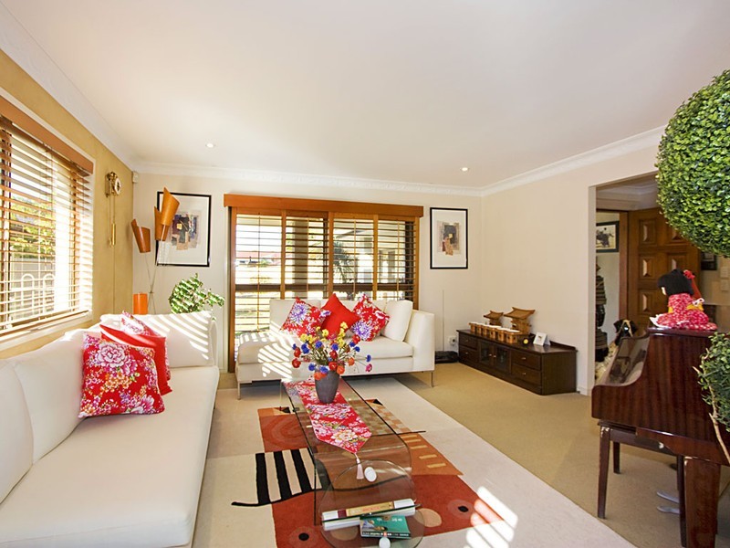 20 Mackay Close, Sorrento QLD 4217