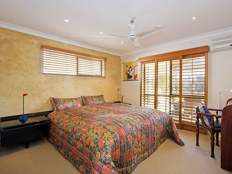 20 Mackay Close, Sorrento QLD 4217