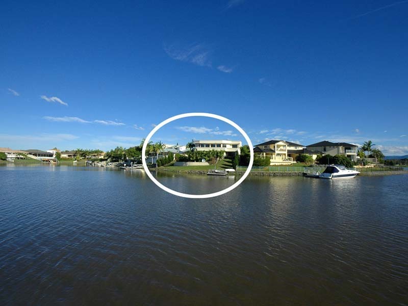 Clear Island Waters QLD 4226