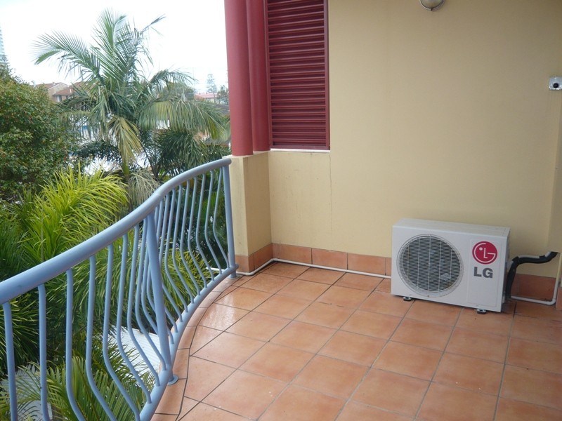 38/2607 Gold Coast Highway, Broadbeach QLD 4218