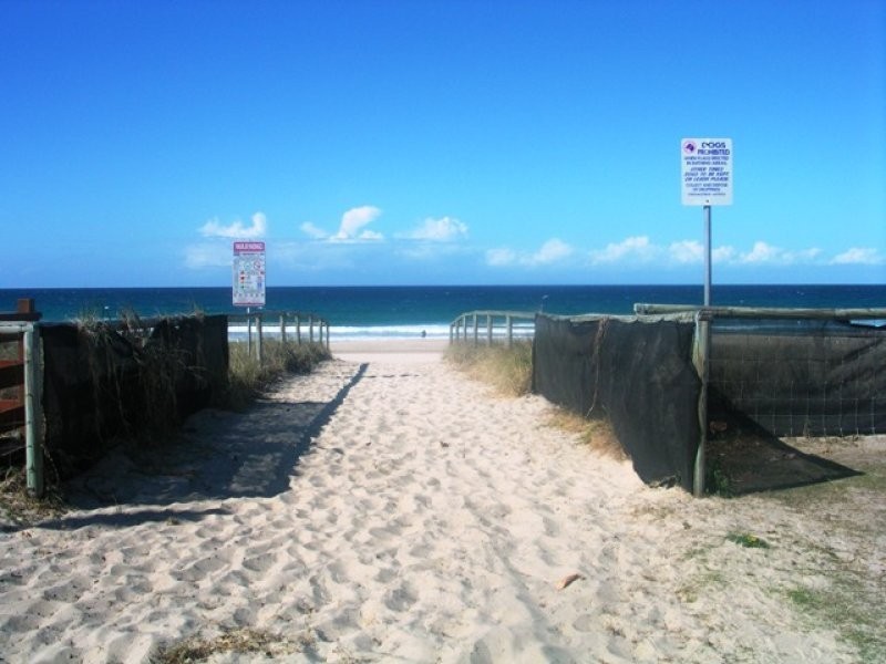 28 Hilda Street, Mermaid Beach QLD 4218