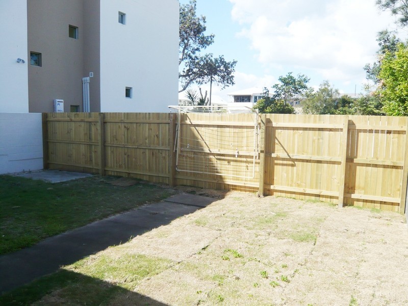 38 Venice Street, Mermaid Beach QLD 4218