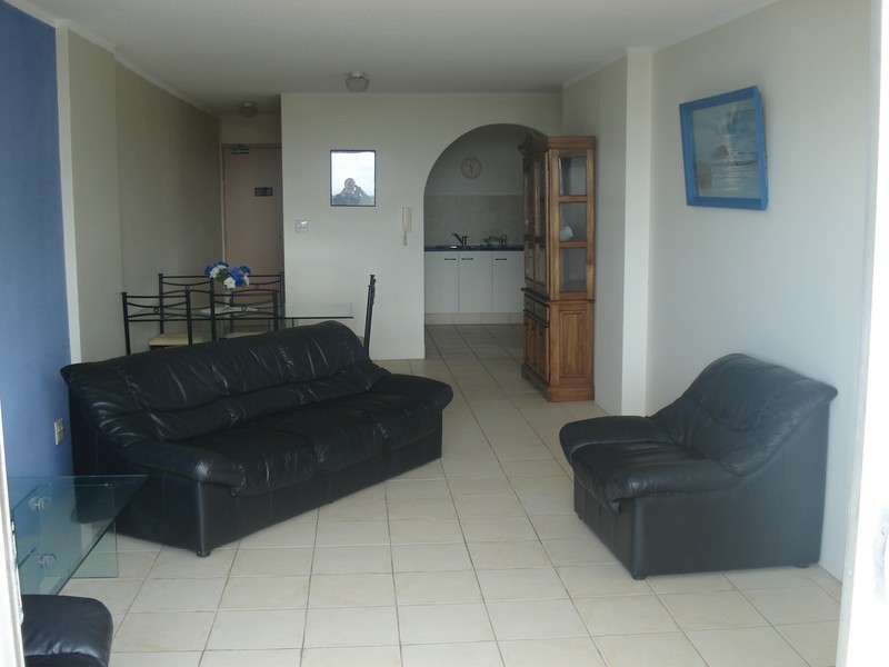 8/3508 Main Beach Parade, Main Beach QLD 4217