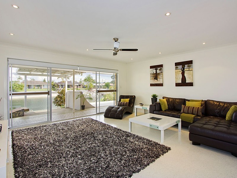 Broadbeach Waters QLD 4218
