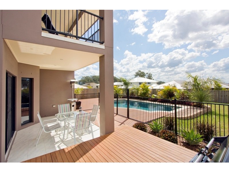 8 Aquarius Street, Reedy Creek QLD 4227