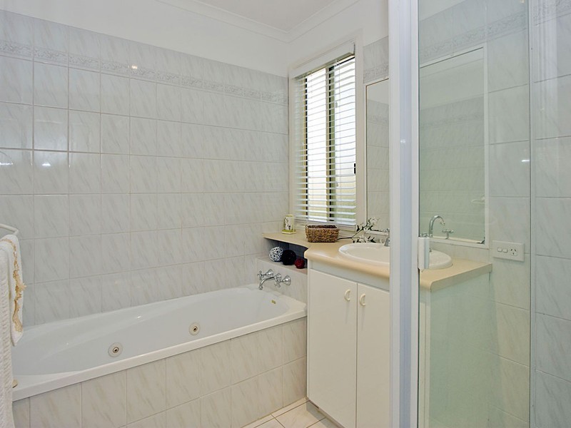 2/32 Hilda Street, Mermaid Beach QLD 4218