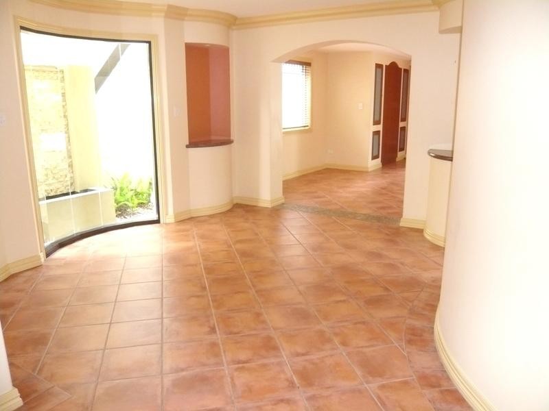 24 Alfred Street, Mermaid Beach QLD 4218