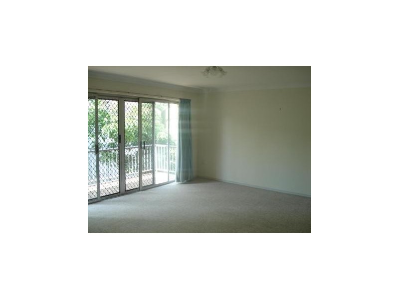 4/123 Old Burleigh Road, Broadbeach QLD 4218