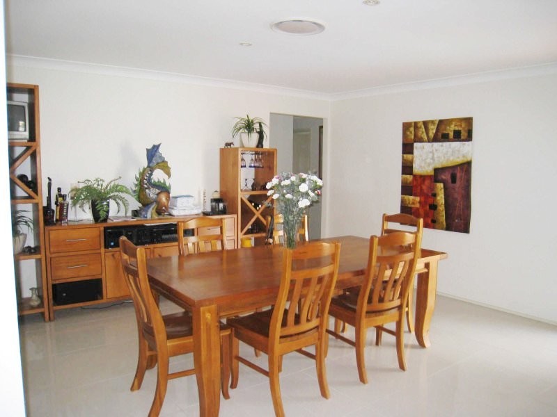 16 Namatjira Court, Broadbeach Waters QLD 4218