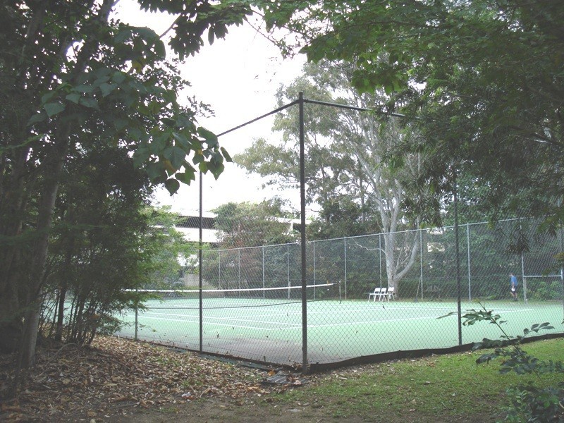 Broadbeach Waters QLD 4218