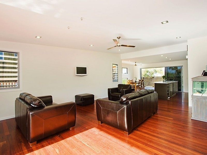 38 Convery Crescent, Highland Park QLD 4211