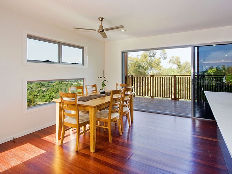 38 Convery Crescent, Highland Park QLD 4211