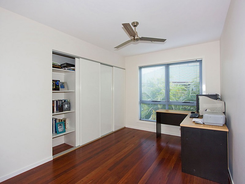 38 Convery Crescent, Highland Park QLD 4211