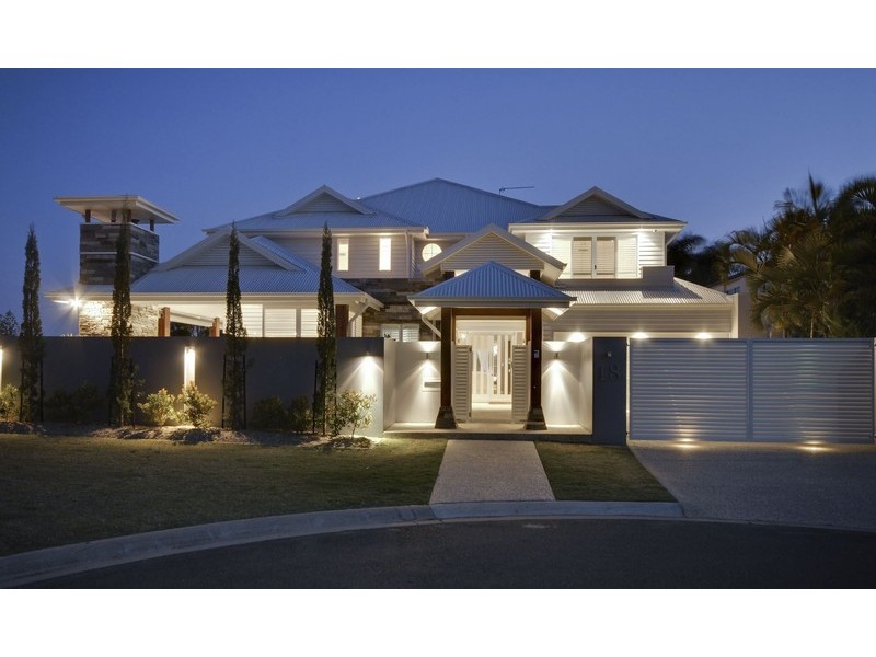 18 Meredith Drive, Broadbeach Waters QLD 4218