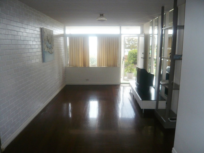 1/296 The Esplanade, Burleigh Heads QLD 4220