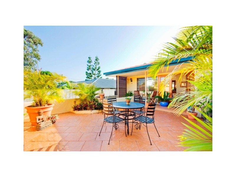 29 Petersen Avenue, Southport QLD 4215