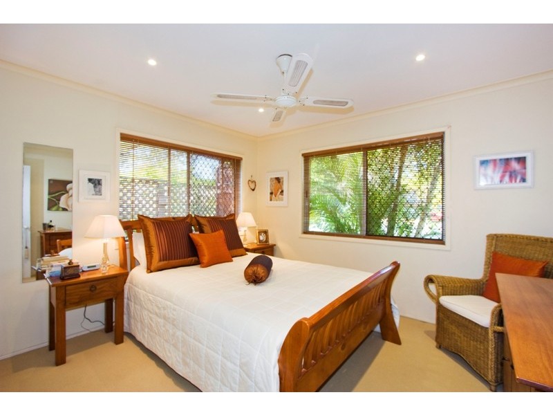 29 Petersen Avenue, Southport QLD 4215