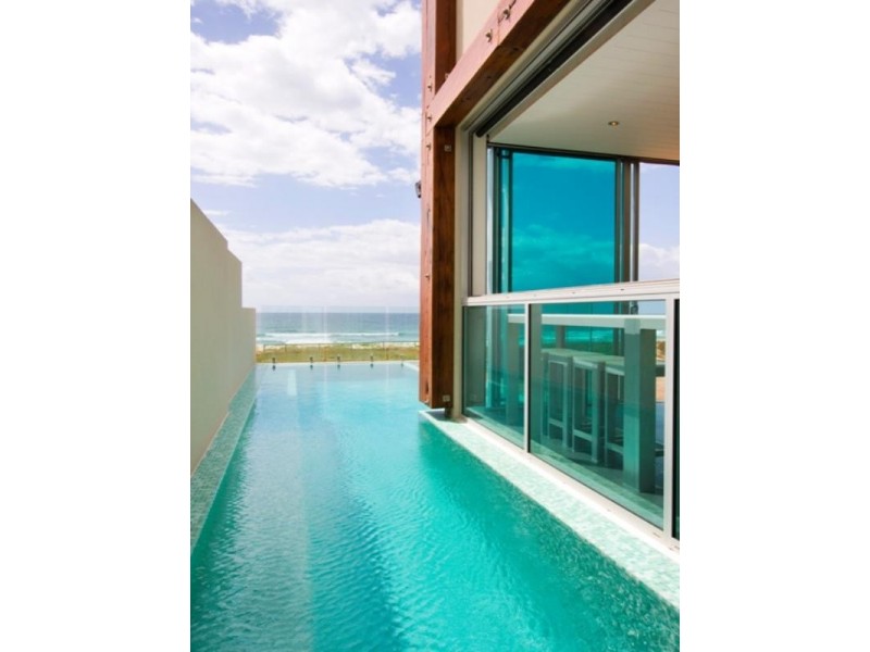 223 Hedges Avenue, Mermaid Beach QLD 4218