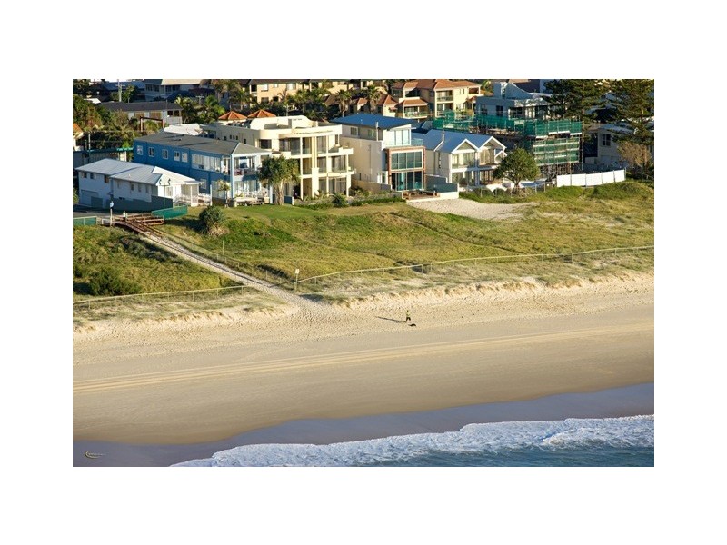 223 Hedges Avenue, Mermaid Beach QLD 4218