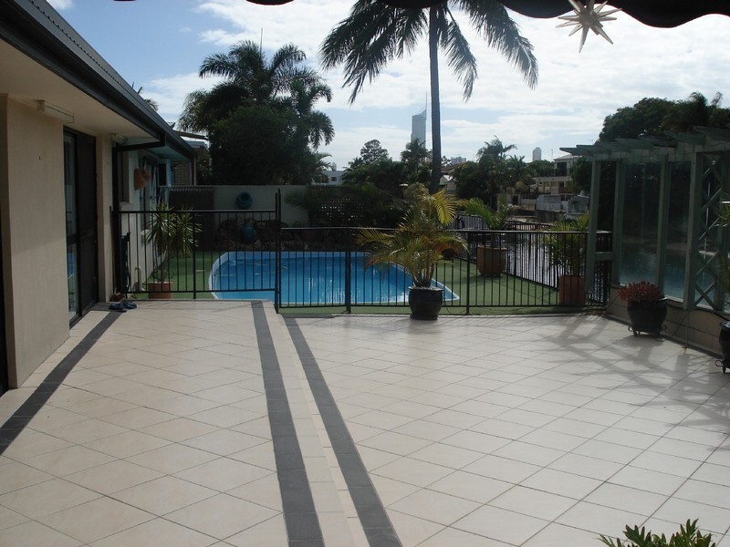 28 Key West, Broadbeach Waters QLD 4218