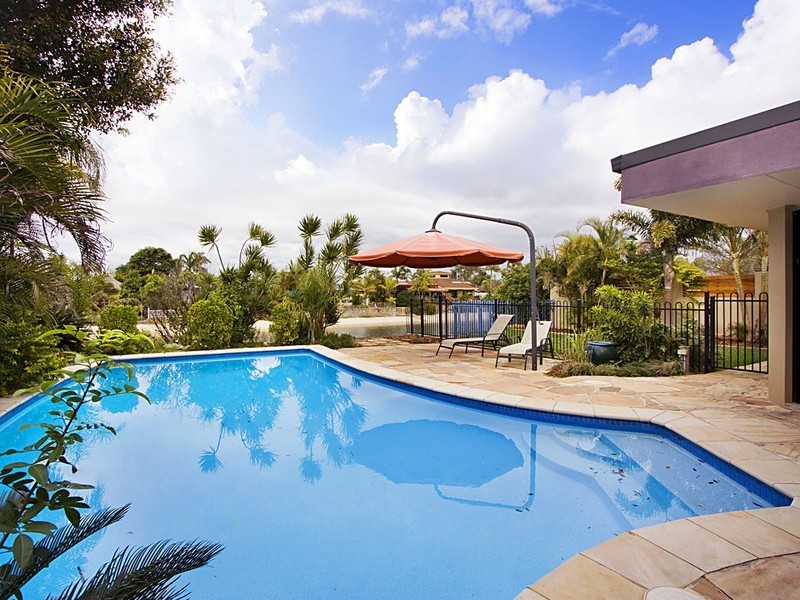 26 Verdichio Avenue, Mermaid Waters QLD 4218