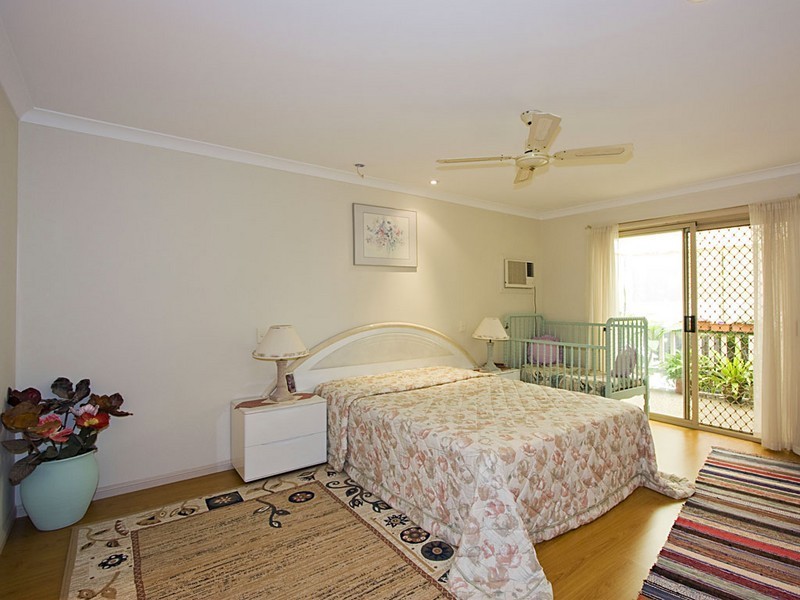 Varsity Lakes QLD 4227