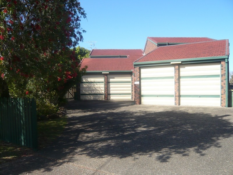 3/47 Hooker Boulevard, Broadbeach Waters QLD 4218