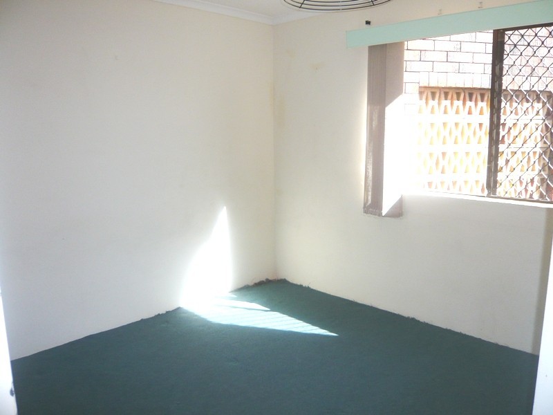 3/47 Hooker Boulevard, Broadbeach Waters QLD 4218