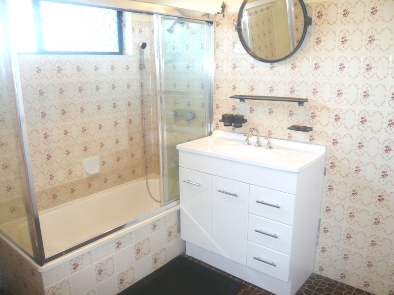 3/47 Hooker Boulevard, Broadbeach Waters QLD 4218