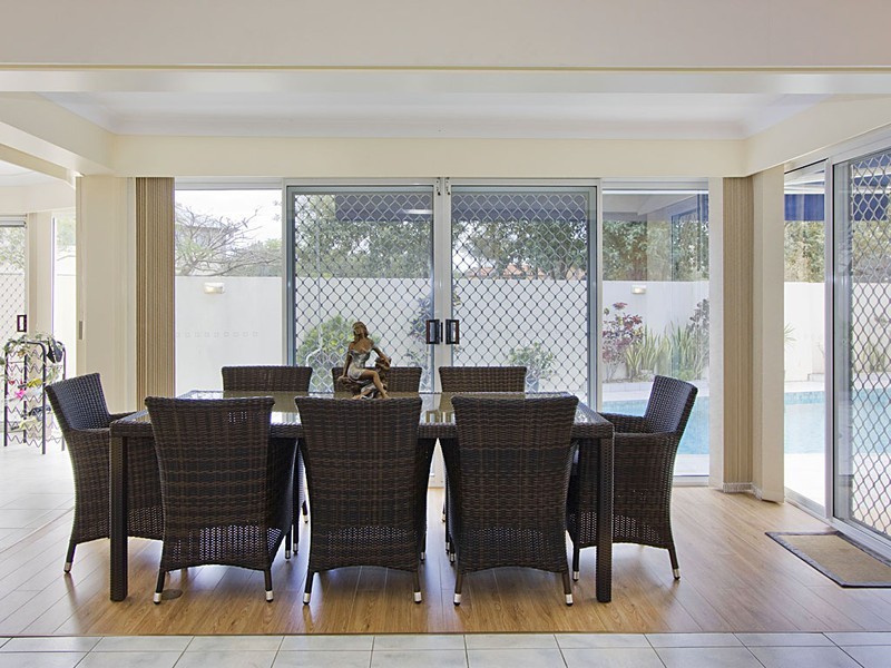 Clear Island Waters QLD 4226