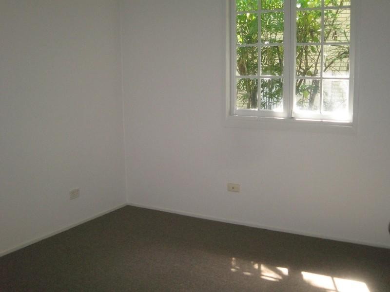 46 Sunbrite Avenue, Mermaid Beach QLD 4218