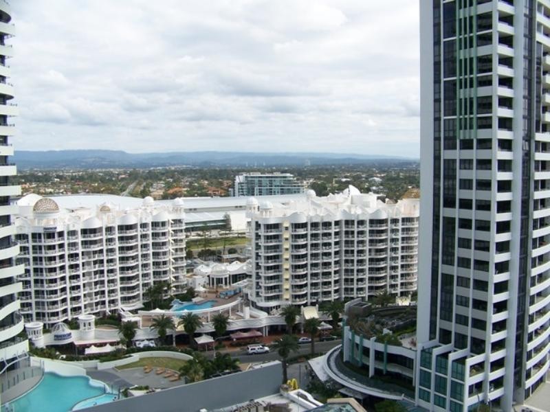 Broadbeach QLD 4218