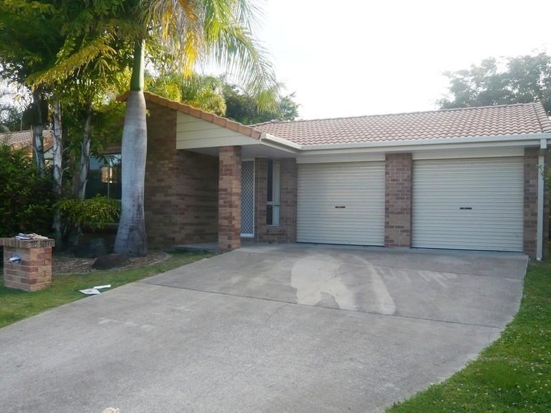 12 Southlake Drive, Varsity Lakes QLD 4227