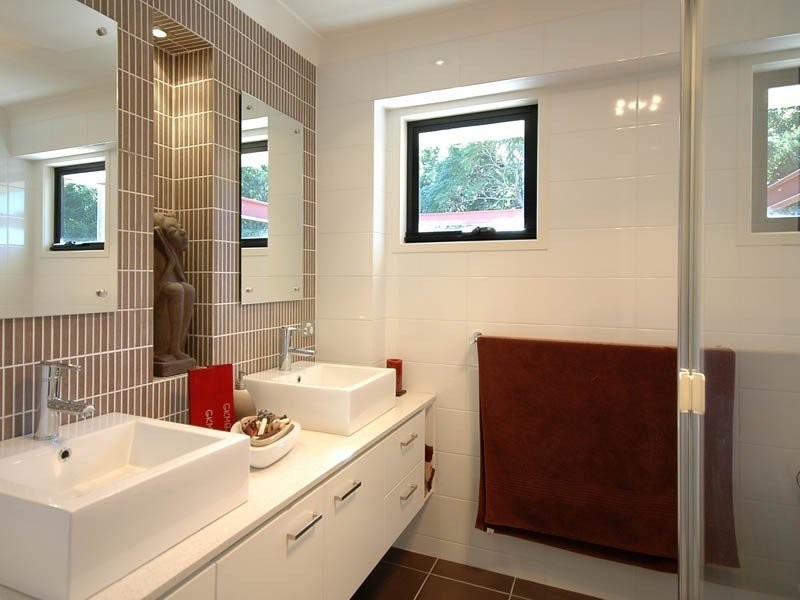 Broadbeach Waters QLD 4218