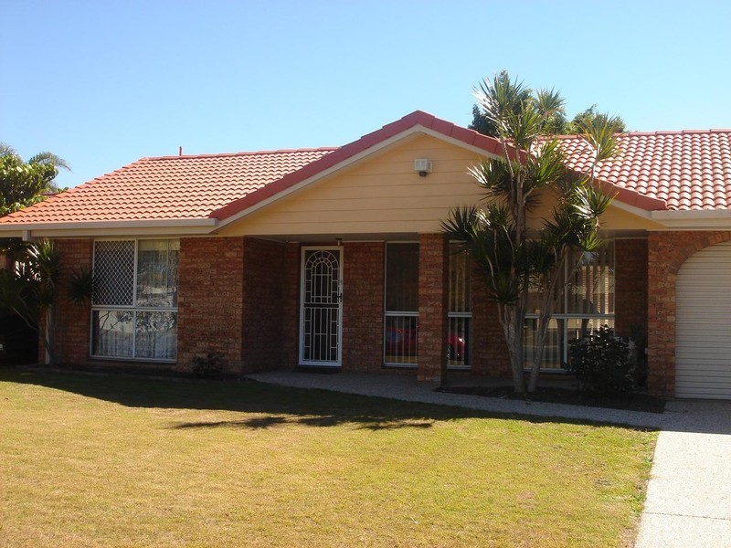 146 Barrier Reef Drive, Mermaid Waters QLD 4218