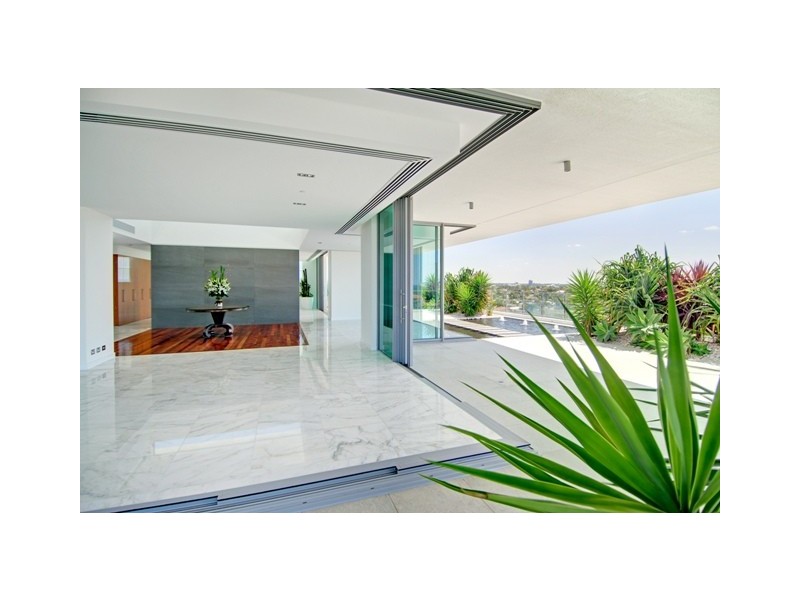 33 ‘Freshwater Point Penthouse’, TE Peters Drive, Broadbeach QLD 4218