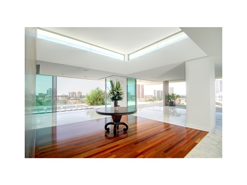 33 ‘Freshwater Point Penthouse’, TE Peters Drive, Broadbeach QLD 4218